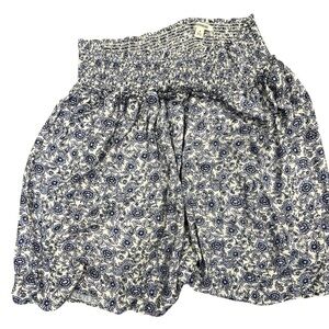 Flare flowy White/Blue Floral Print mini skirt Sz Medium